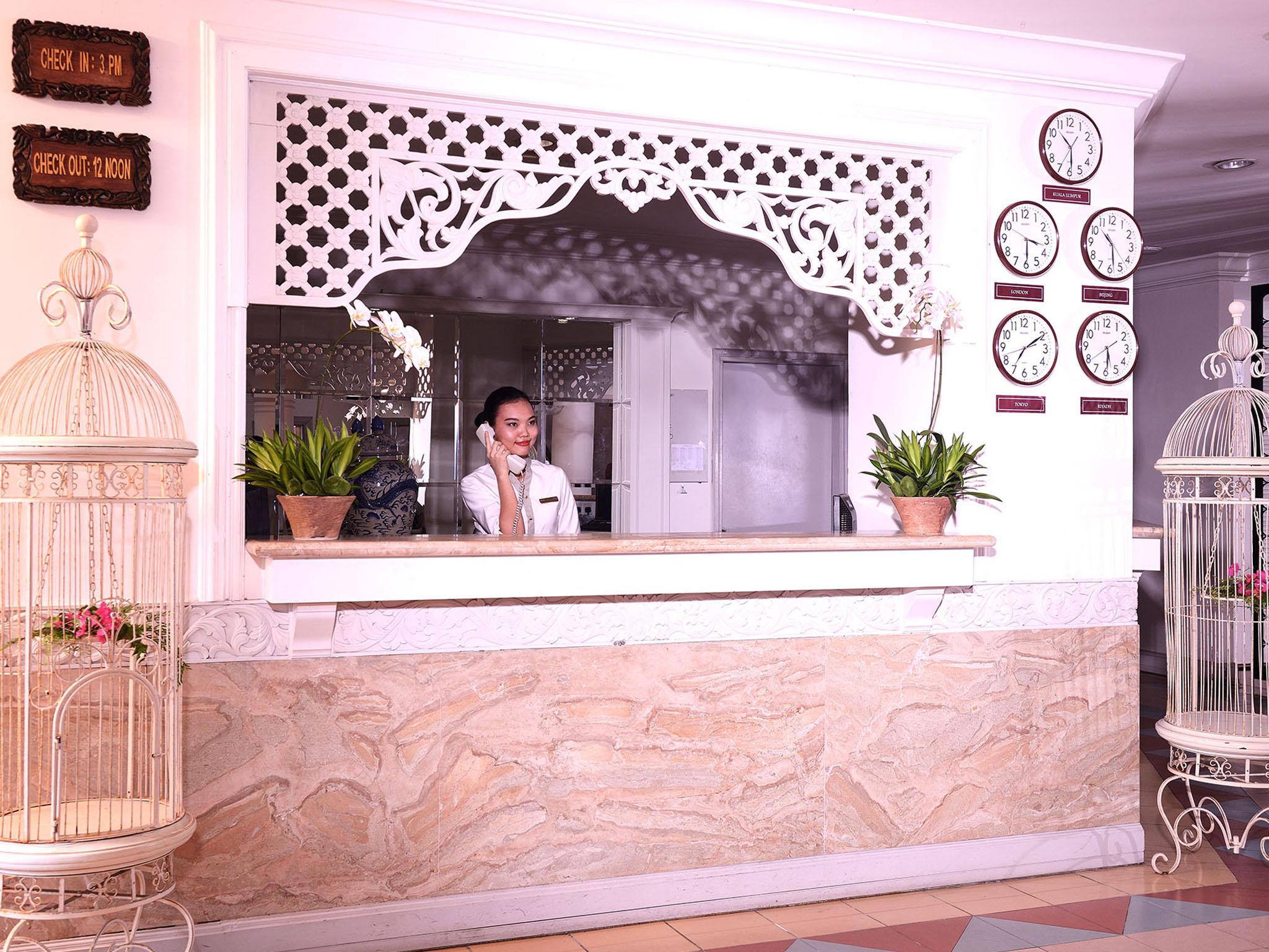 Bella Vista Express Hotel