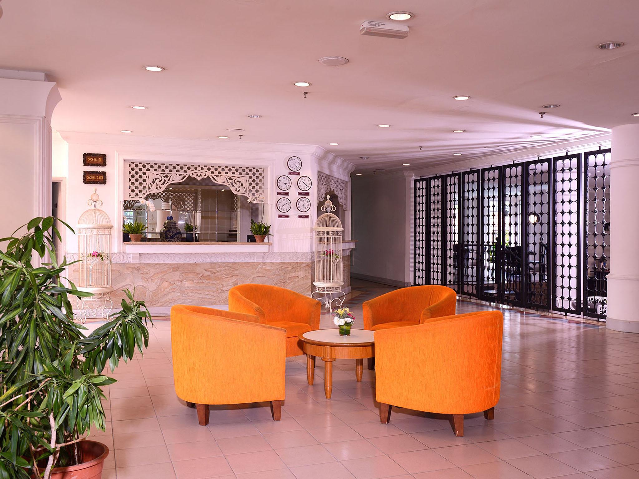 Bella Vista Express Hotel *