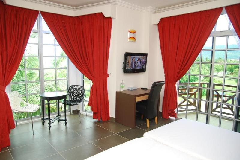 Hotel Bella Vista Express Pantai Cenang (Langkawi)