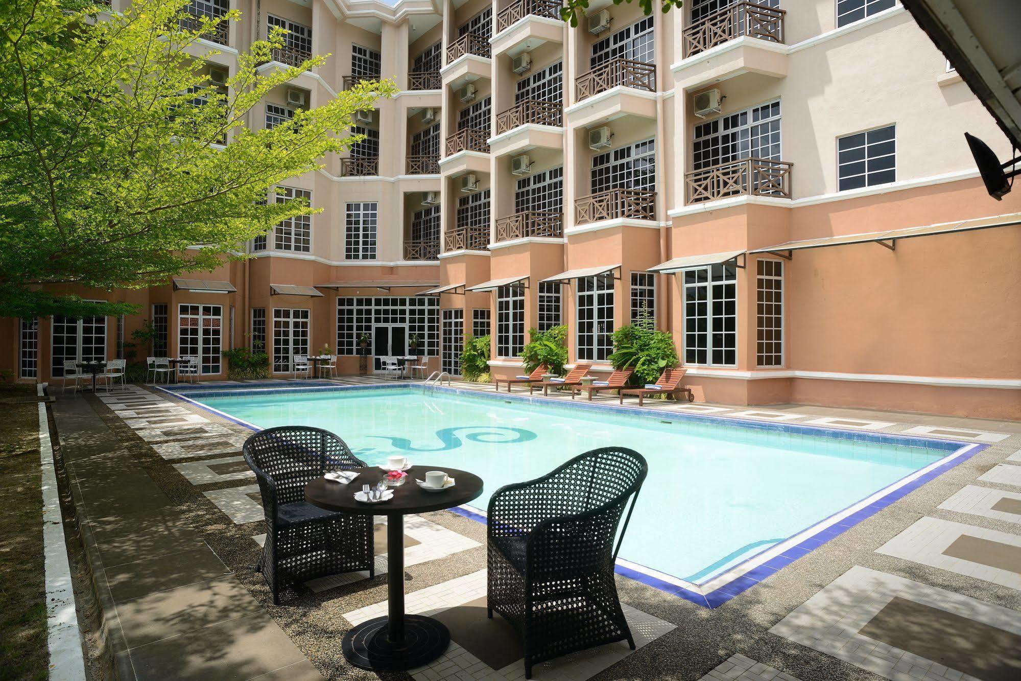 Bella Vista Express Hotel